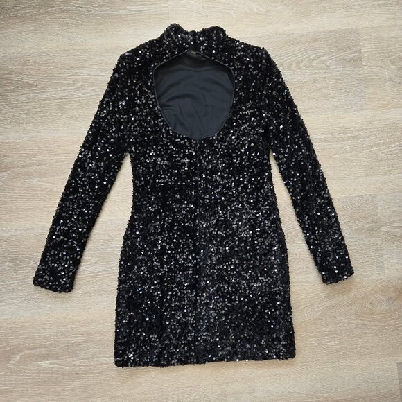 Likely Lisanna Black Mini Dress $378 Size 6 Sequin New Without Tags Long Sleeves - Picture 10 of 17